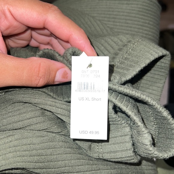 ☘️Aerie ribbed flare high rise pants - Picture 3 of 3